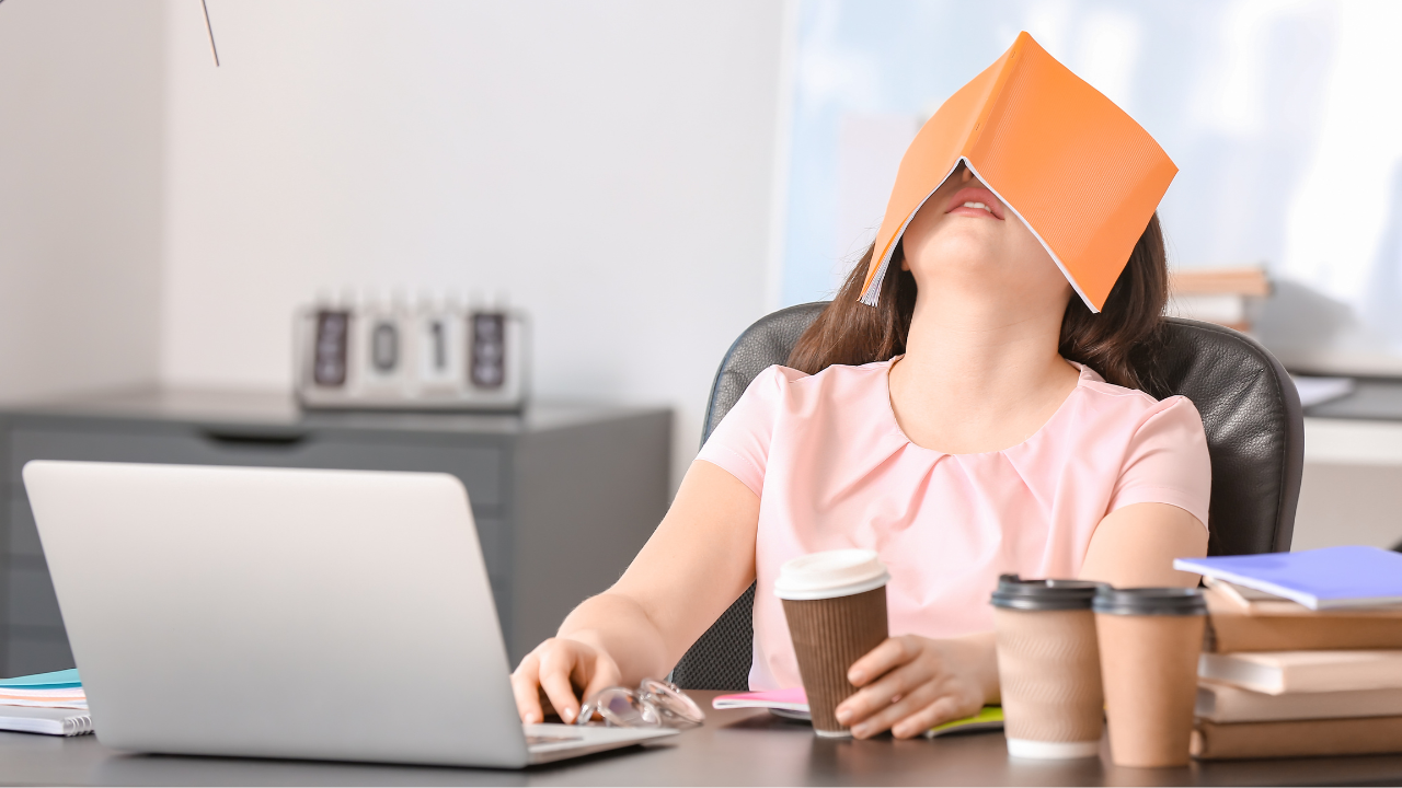 ⚡ Always Tired? Here’s How to Get Back Your Energy—Naturally!  